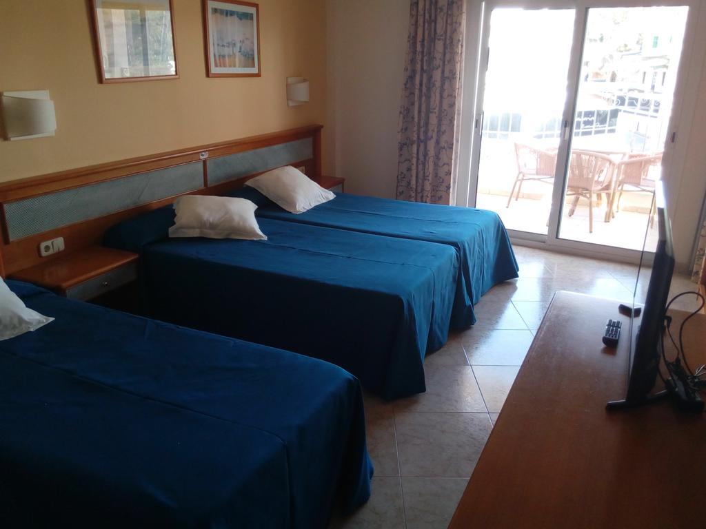 Cala D´Or Hostal Leo D'Or מראה חיצוני תמונה